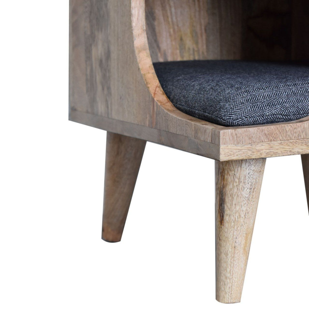 Nordic Cut-out Pet Bed