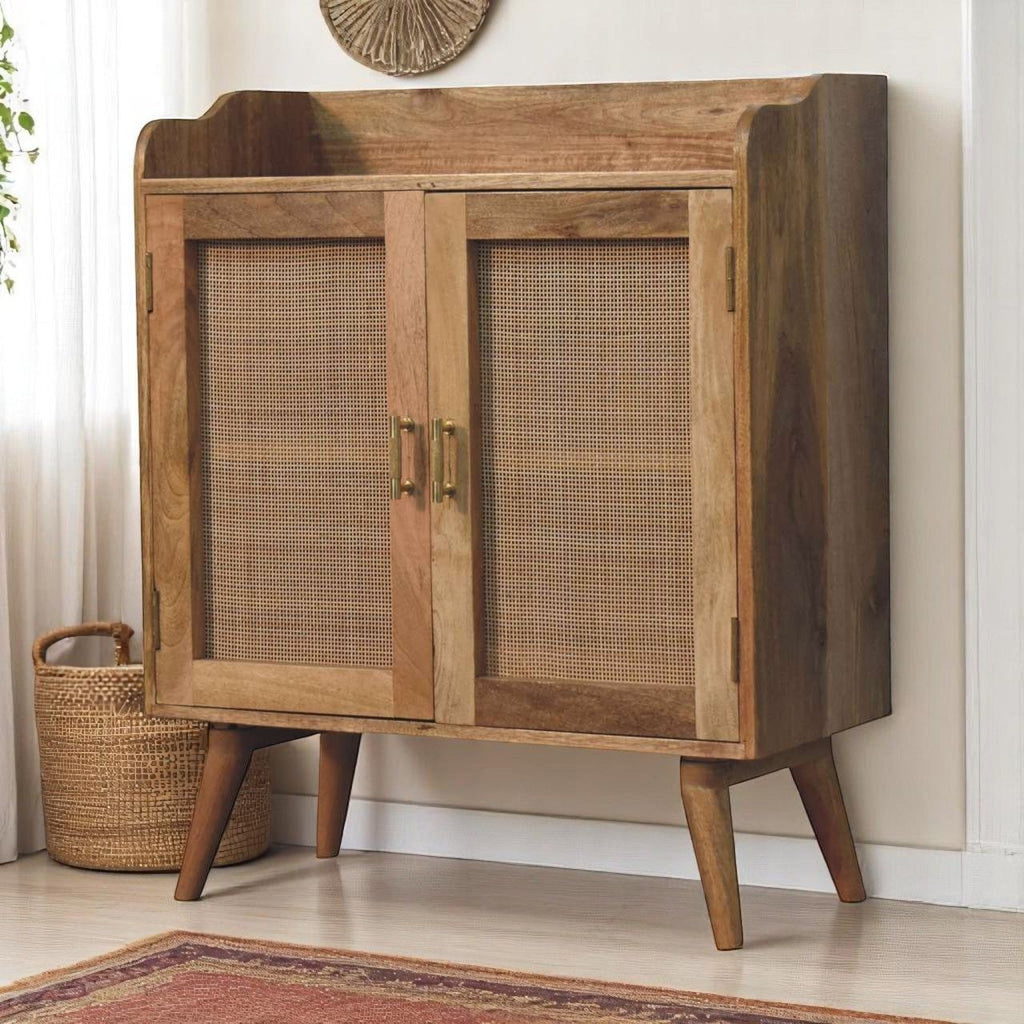 Larissa T-Bar Raised Cabinet