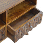 Chestnut Pineapple Carve Media Unit